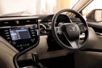 2025 toyota camry xse interior